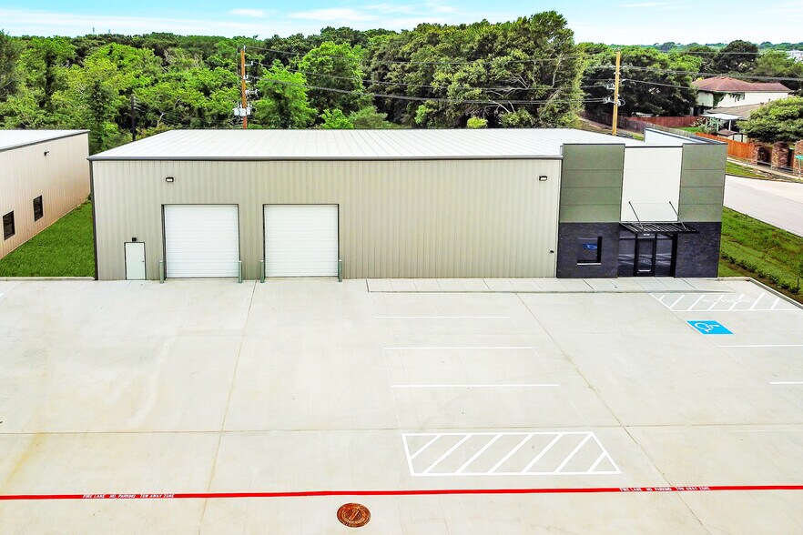 2220 Katy Hockley Cut Off Rd, Katy, TX à louer - Photo principale - Image 1 de 11