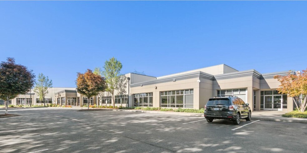 3295 NE 83rd Ave, Hillsboro, OR à louer - Photo du bâtiment - Image 2 de 11