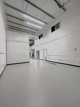 633 Market St, Eugene, OR for lease Interior Photo- Image 2 of 4