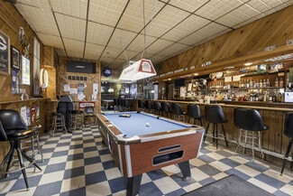 Plus de détails pour 7610 US Highway 2, Iron River, WI - Commerce de détail à vendre