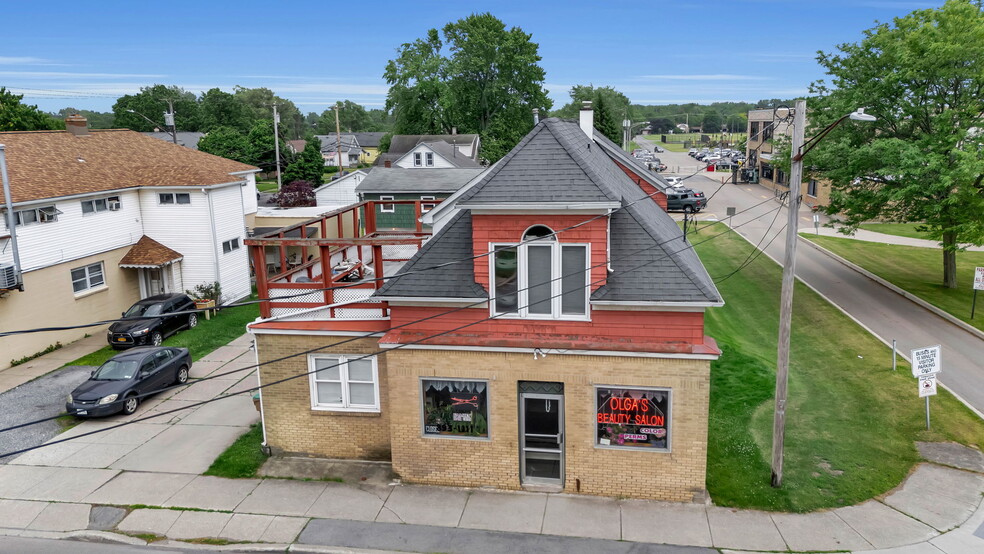 2519 William St, Buffalo, NY à vendre - Photo du bâtiment - Image 1 de 16
