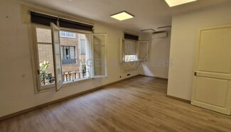 Plus de détails pour Bureau à vendre