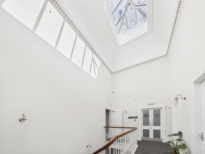 141-143 High St, Elgin for lease - Interior Photo - Image 3 of 3