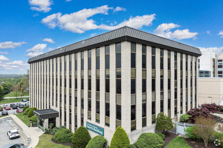 5445-5601 Loch Raven Blvd, Baltimore, MD for lease - Building Photo - Image 1 of 7