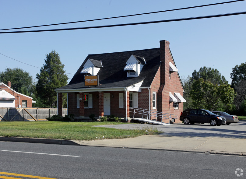 9018 Woodyard Rd, Clinton, MD à vendre - Photo principale - Image 1 de 1