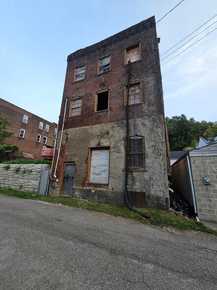 1239 Welser Way, Pittsburgh, PA à vendre - Photo du bâtiment - Image 3 de 9