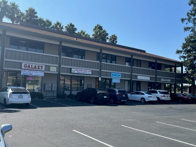 300-336 S Abel St, Milpitas, CA à louer - Photo du bâtiment - Image 2 de 5