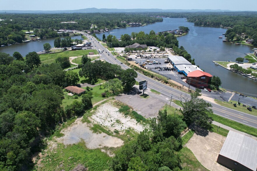 2918 Albert Pike Rd, Hot Springs National Park, AR à vendre - Photo du bâtiment - Image 2 de 7