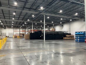 5405 Rafe Banks Dr, Oakwood, GA for lease Interior Photo- Image 2 of 3