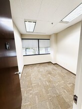 2101 W Commercial Blvd, Fort Lauderdale, FL for lease Interior Photo- Image 1 of 5