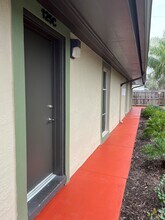 119 W Plymouth Ave, Deland, FL à louer Photo intérieure- Image 1 de 25