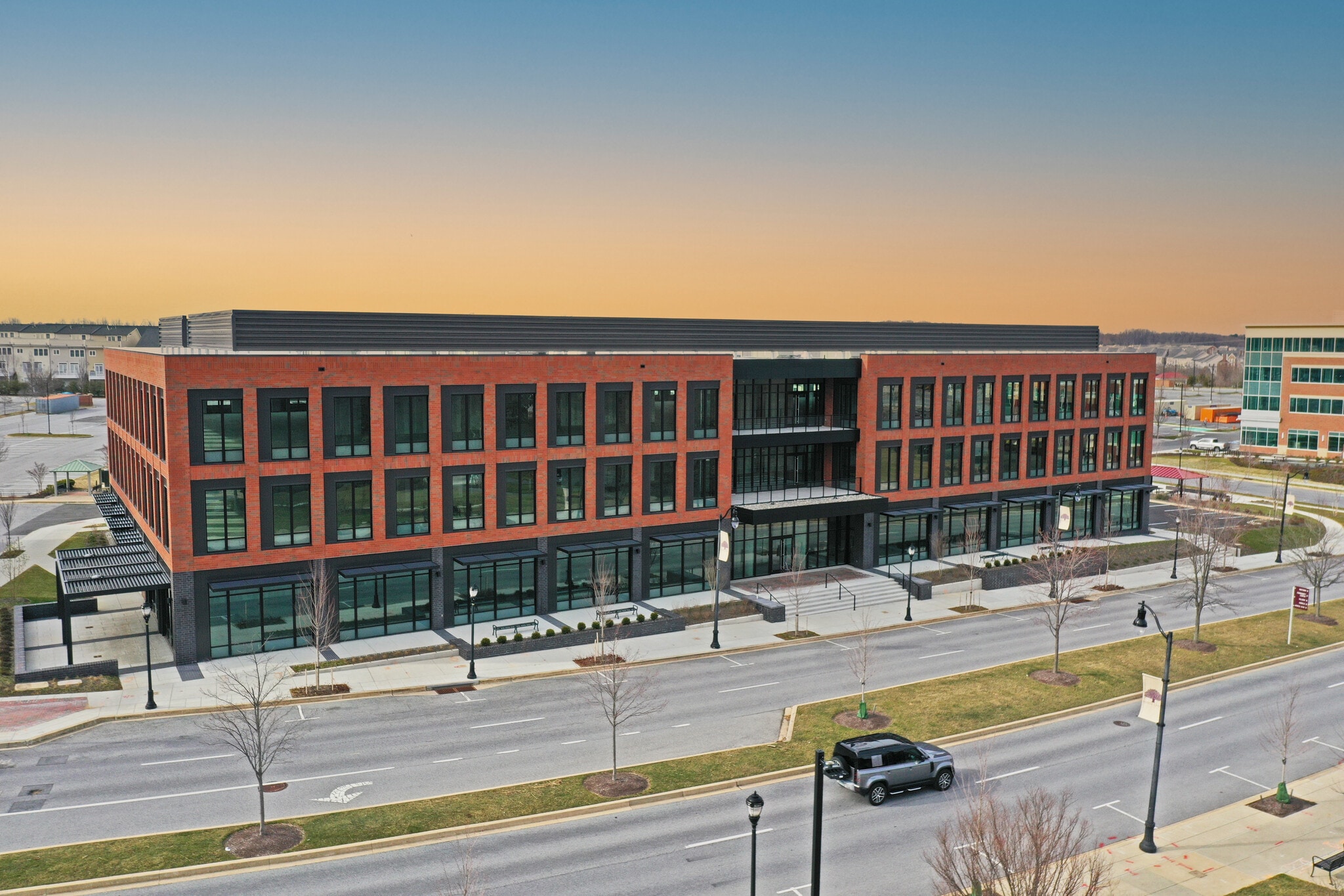 8110-8171 Maple Lawn Blvd, Fulton, MD à louer Photo du bâtiment- Image 1 de 2