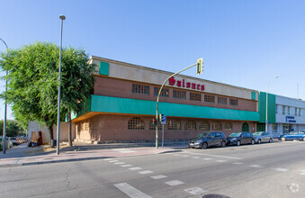 Commerce de détail dans Torrejón De Ardoz, MAD à louer Photo int rieure- Image 1 de 14