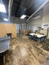 2600 W 2nd Ave, Denver, CO à louer Photo intérieure- Image 1 de 7