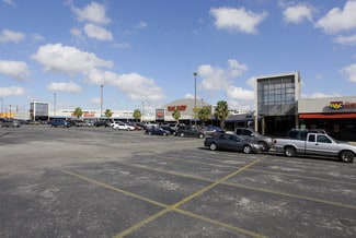 Plus de détails pour 4400 Fredericksburg Rd, San Antonio, TX - Commerce de détail à louer