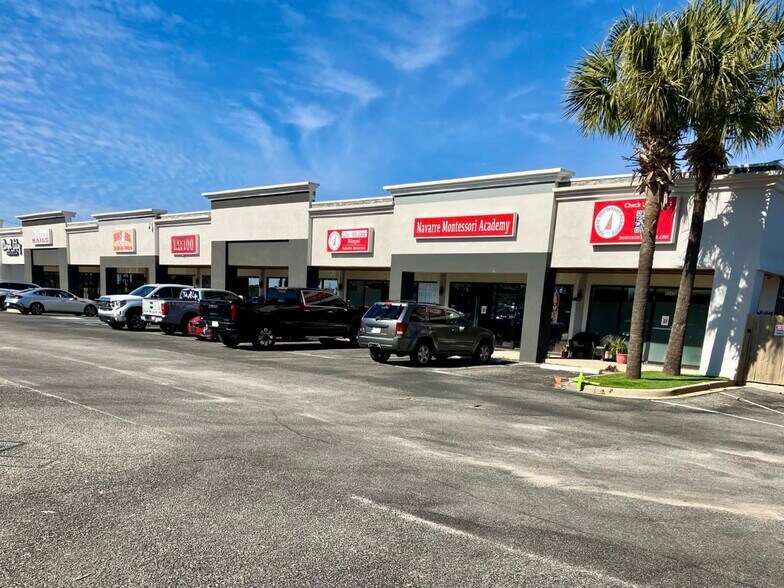 9500-9514 Navarre Pky, Navarre, FL à louer - Photo du bâtiment - Image 2 de 4