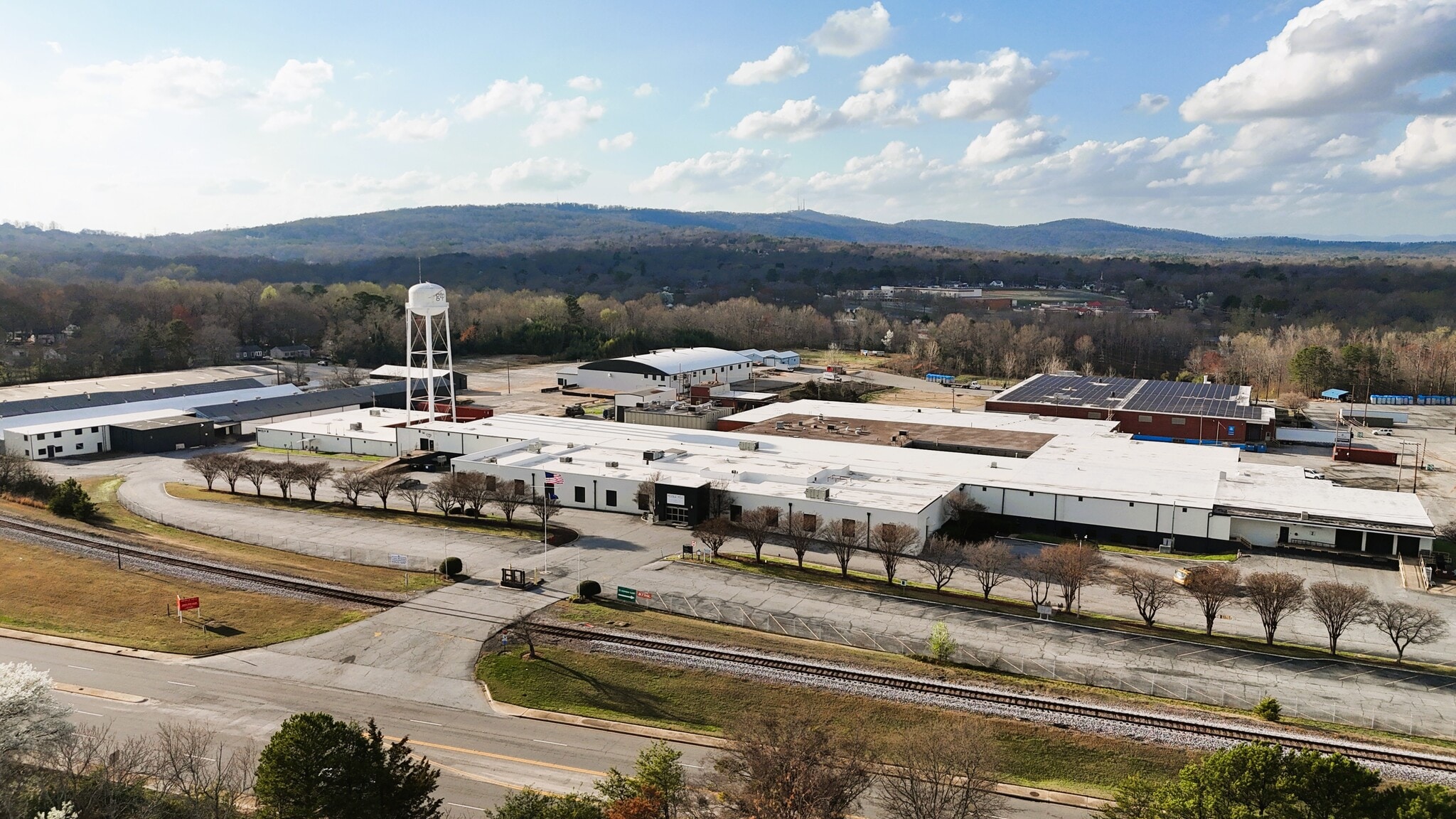 1801 Rutherford Rd, Greenville, SC for lease Primary Photo- Image 1 of 43