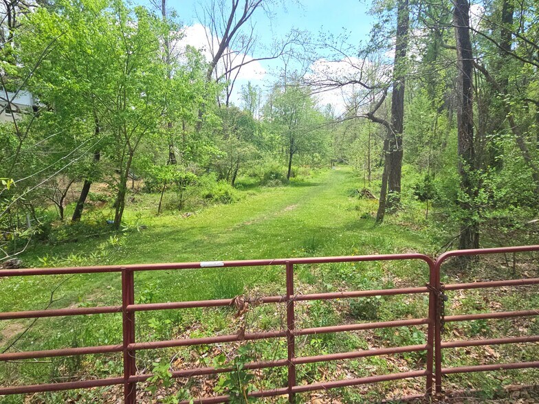 99999 Hillside Terrace & Wendover Rd., Asheville, NC à vendre - Photo principale - Image 1 de 16