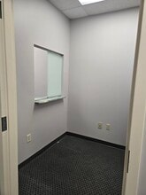 4303 Vineland Rd, Orlando, FL for lease Interior Photo- Image 1 of 7