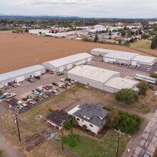 2200 Three Lakes Rd SE, Albany, OR - AERIAL  map view