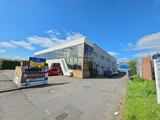 Plus de détails pour 15 Bennet Rd, Reading - Industriel à louer