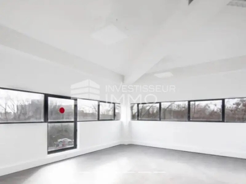 Bureau dans Saint-Denis à louer Photo intérieure- Image 1 de 5