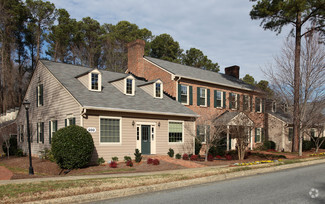 Plus de détails pour 1829 E Franklin St, Chapel Hill, NC - Bureau à louer