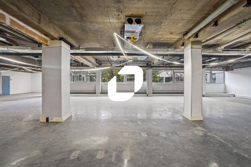 Bureau dans Paris à vendre - Photo du bâtiment - Image 3 de 14