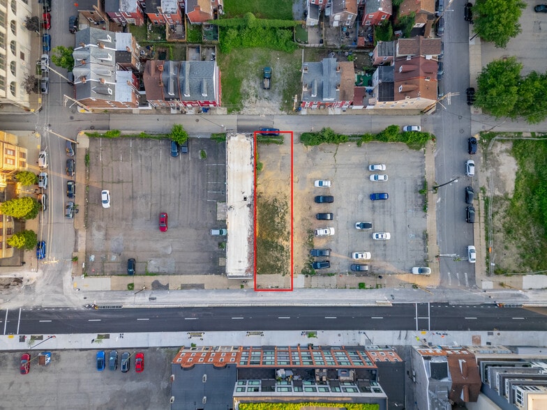1700-1720 5th Ave, Pittsburgh, PA for sale - Aerial - Image 2 of 8