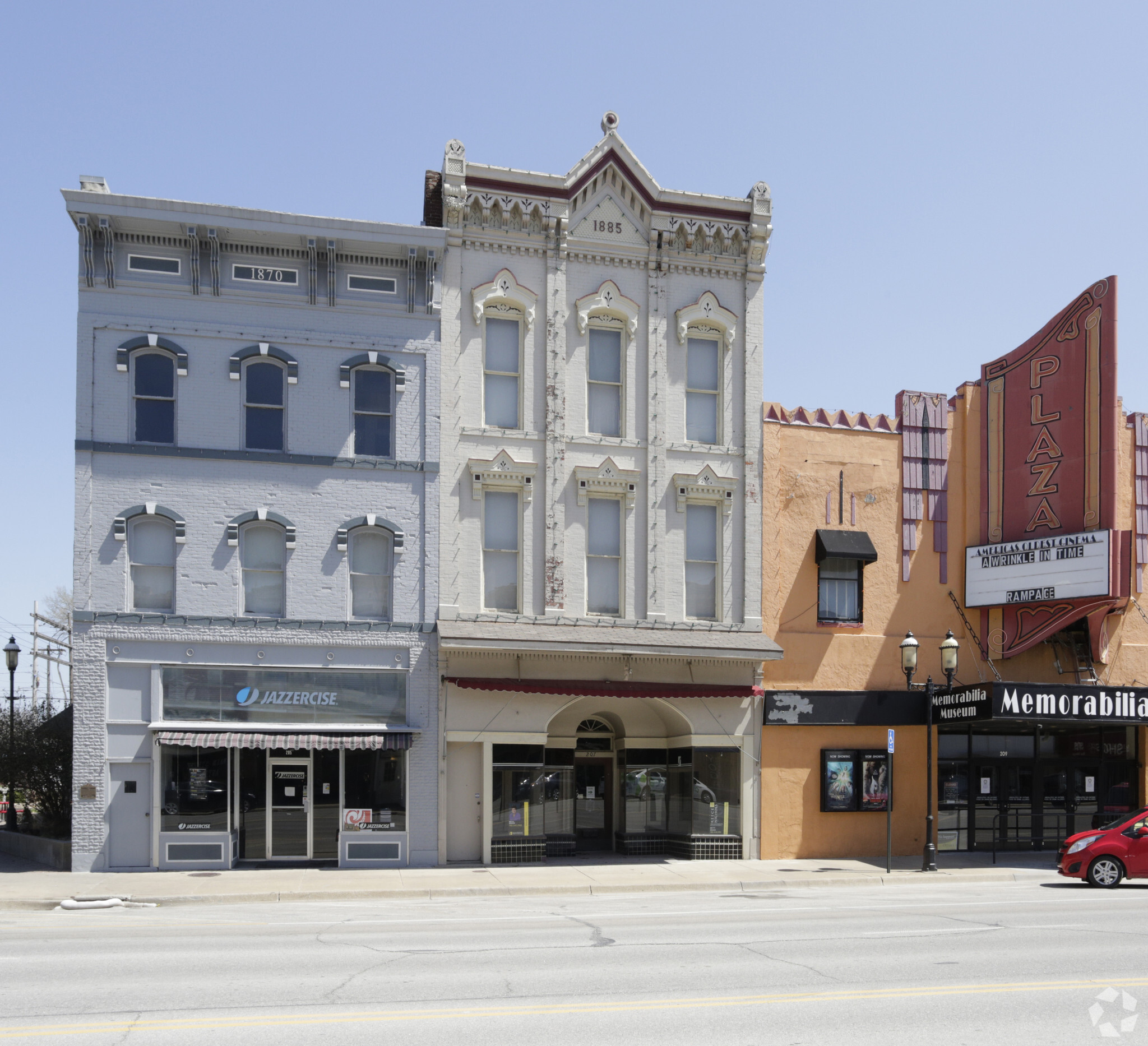 207 S Main St, Ottawa, KS for sale Primary Photo- Image 1 of 1