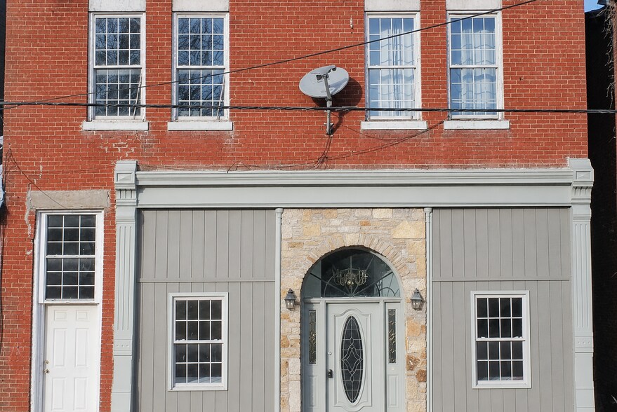 127 Main St, North Middletown, KY à louer - Photo du bâtiment - Image 3 de 15