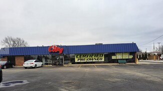 Plus de détails pour 1621 N Henderson St, Galesburg, IL - Commerce de détail à vendre