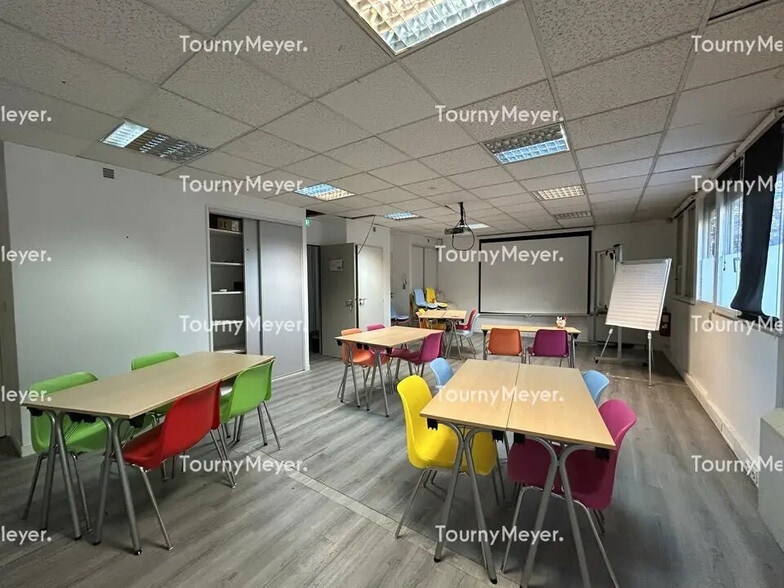 Office in Montpellier for lease - Interior Photo - Image 3 of 3