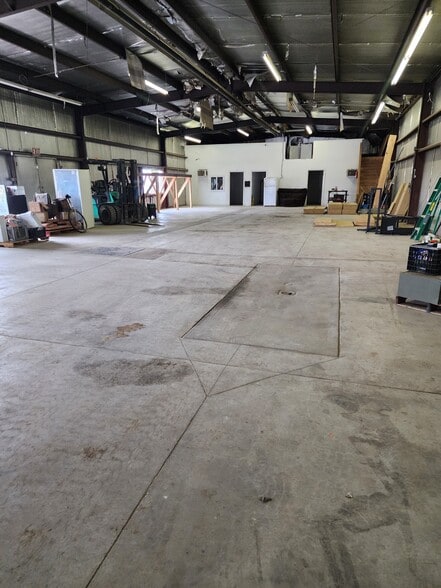 111 E Maple St, Lamar, CO for sale - Building Photo - Image 3 of 17