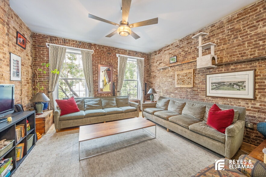 558 W 173rd St, New York, NY for sale - Building Photo - Image 3 of 17