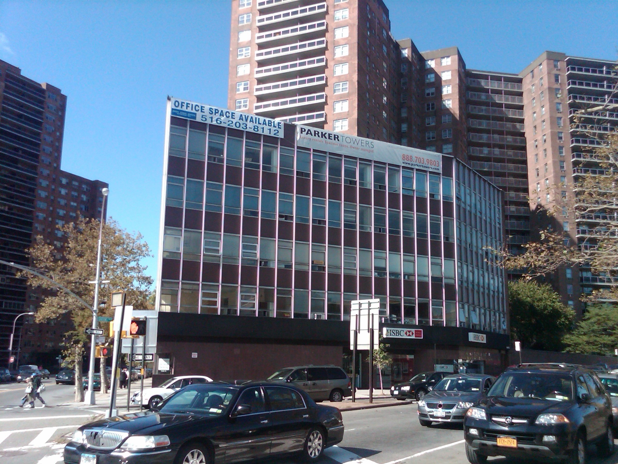 104-20-104-60 Queens Blvd, Forest Hills, NY à vendre Photo du bâtiment- Image 1 de 1