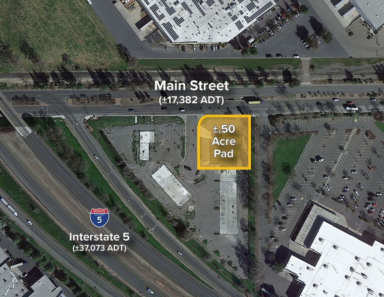 1680 E Main St, Woodland, CA for lease - Primary Photo - Image 1 of 4