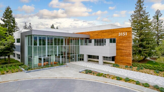 Plus de détails pour 3151 Zanker Rd, San Jose, CA - Local d'activités à louer
