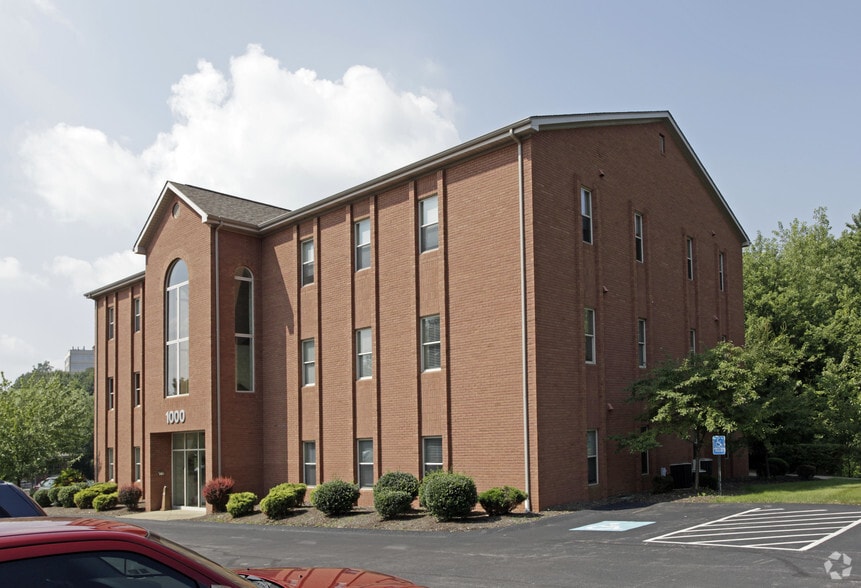 1000 Commerce Dr, Coraopolis, PA for sale - Building Photo - Image 3 of 3