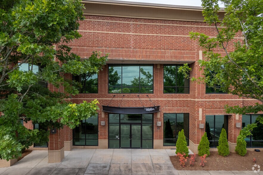 1015 Cobb Place Blvd, Kennesaw, GA à louer - Photo du bâtiment - Image 2 de 9