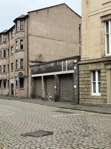 28 Queen Charlotte St, Edinburgh for sale - Building Photo - Image 3 of 5