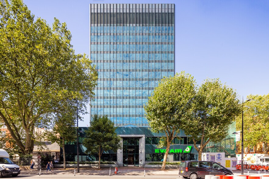156-160 Euston Rd, Londres à louer - Photo du bâtiment - Image 2 de 16