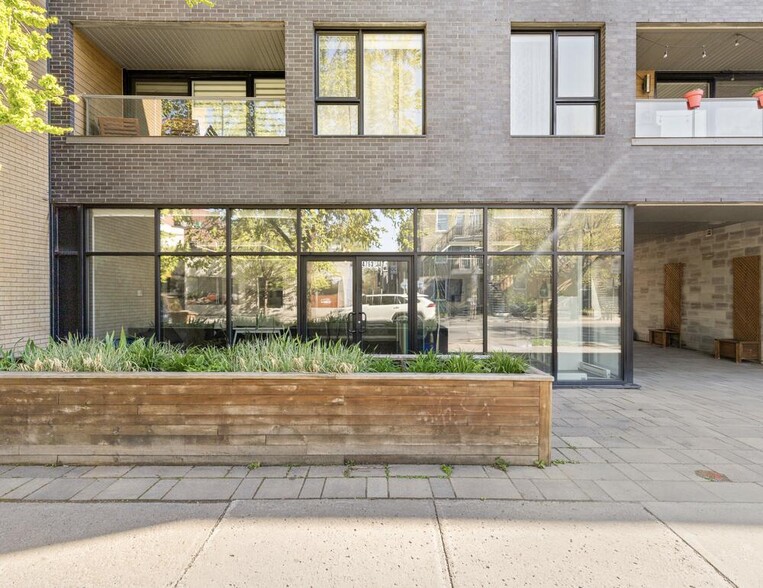 4763 Av Papineau, Montréal, QC for sale - Building Photo - Image 3 of 19