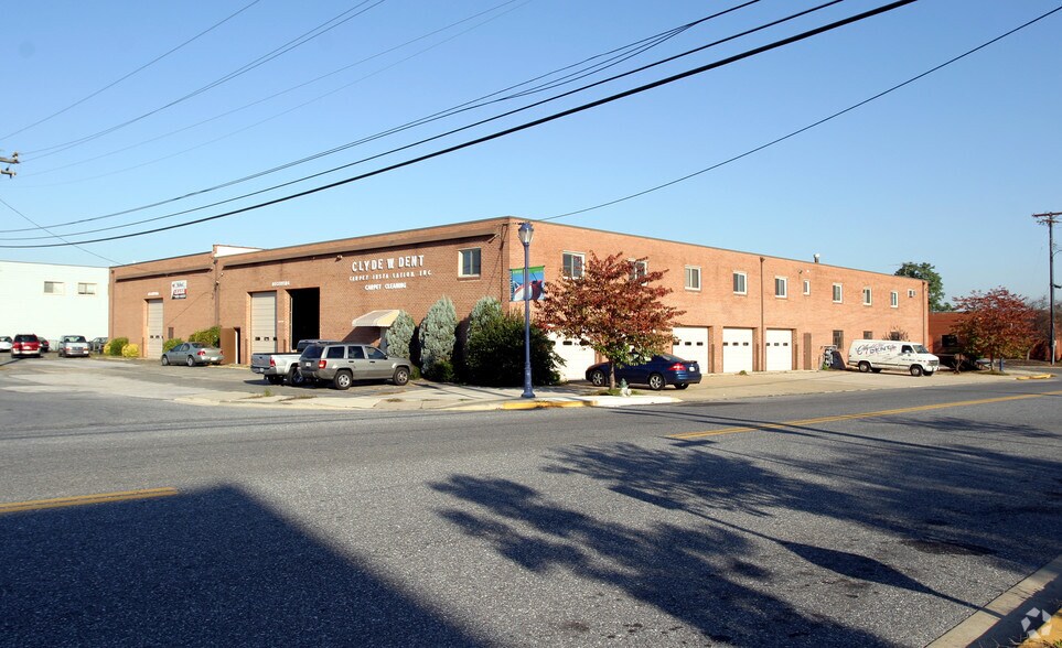 5016 Lehigh Rd, College Park, MD à louer - Photo du bâtiment - Image 2 de 10