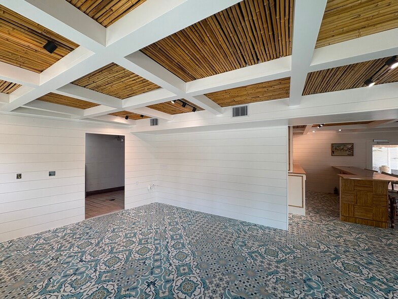 310 E Railroad Ave, Boca Grande, FL for lease - Building Photo - Image 3 of 20