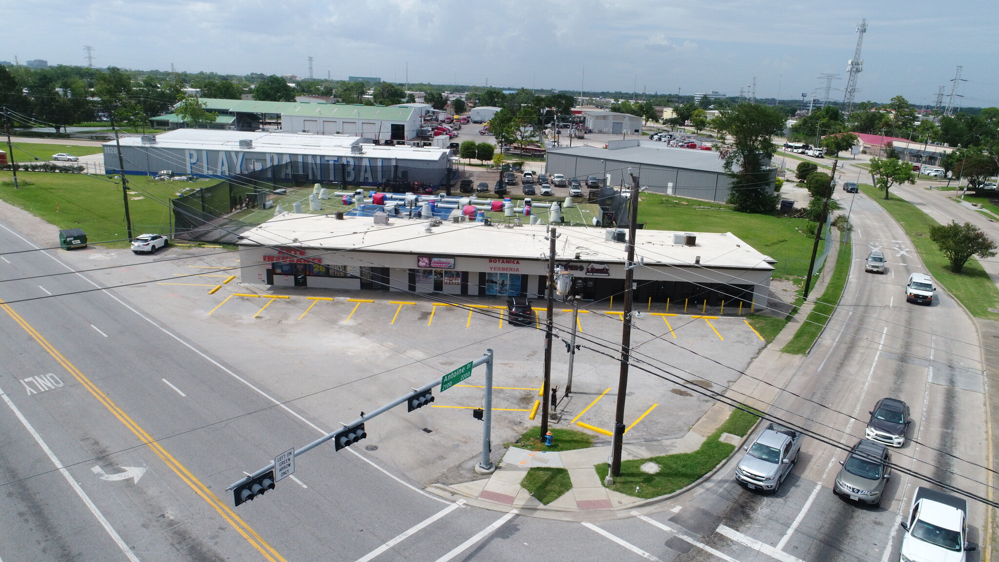 11204 Hempstead Rd, Houston, TX for lease Building Photo- Image 1 of 9