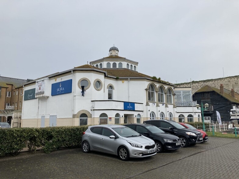 The Waterfront,, Brighton for lease - Building Photo - Image 1 of 4