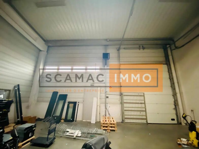Industrial in Vitry-sur-Seine for lease - Interior Photo - Image 2 of 4