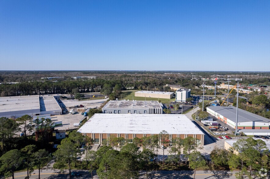 8286 Western Way Cir, Jacksonville, FL à louer - Aérien - Image 2 de 7