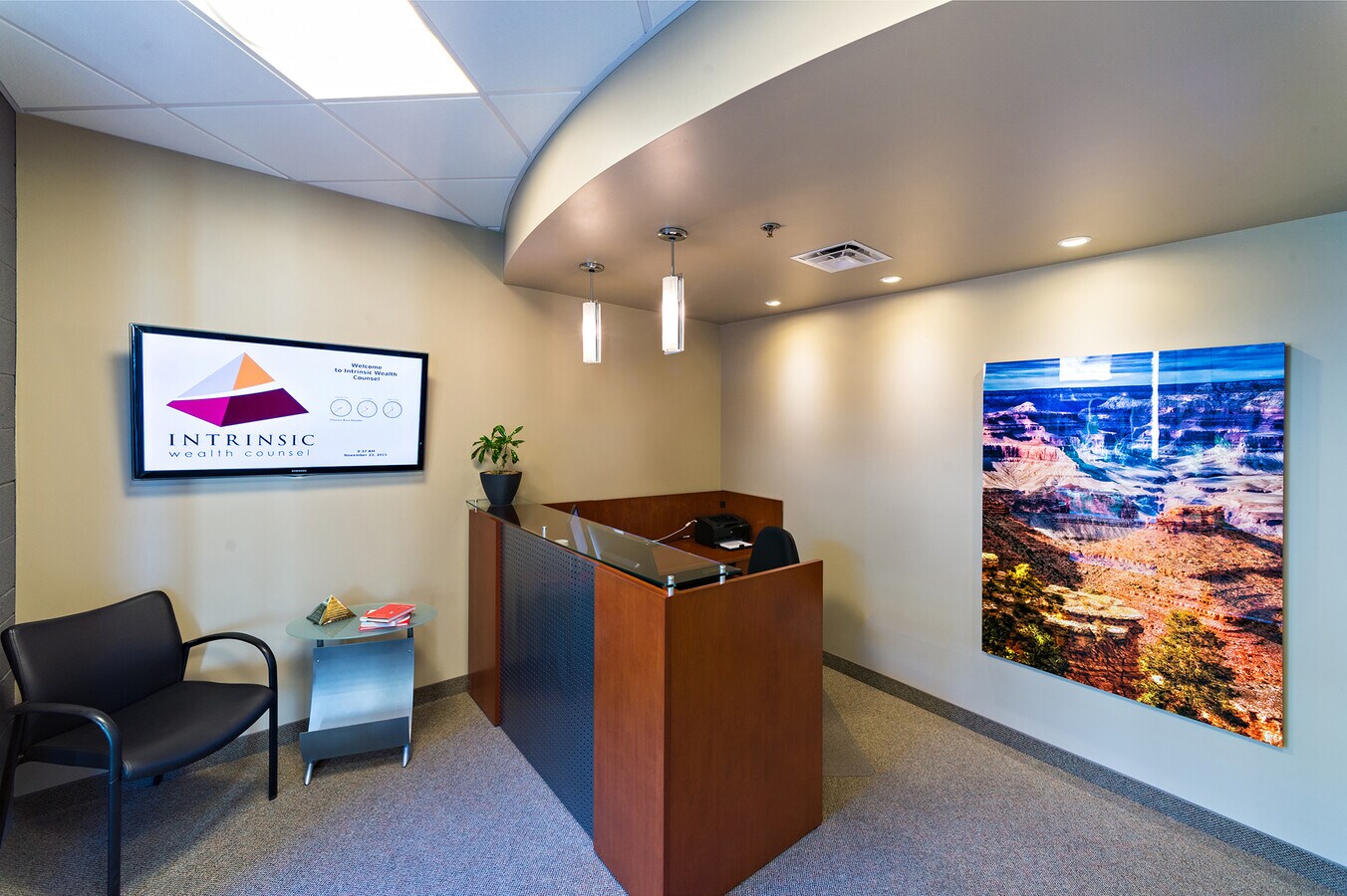 1255 W Rio Salado Pkwy, Tempe, AZ 85281 - Unité 115 -  - Photo intérieure - Image 1 of 7